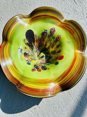 Murano Lime Green Glass Bowl with Multicolor Burst